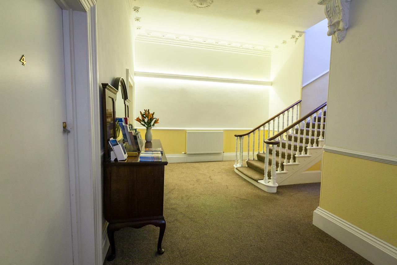 Clydesdale Apartments Торкі Екстер'єр фото