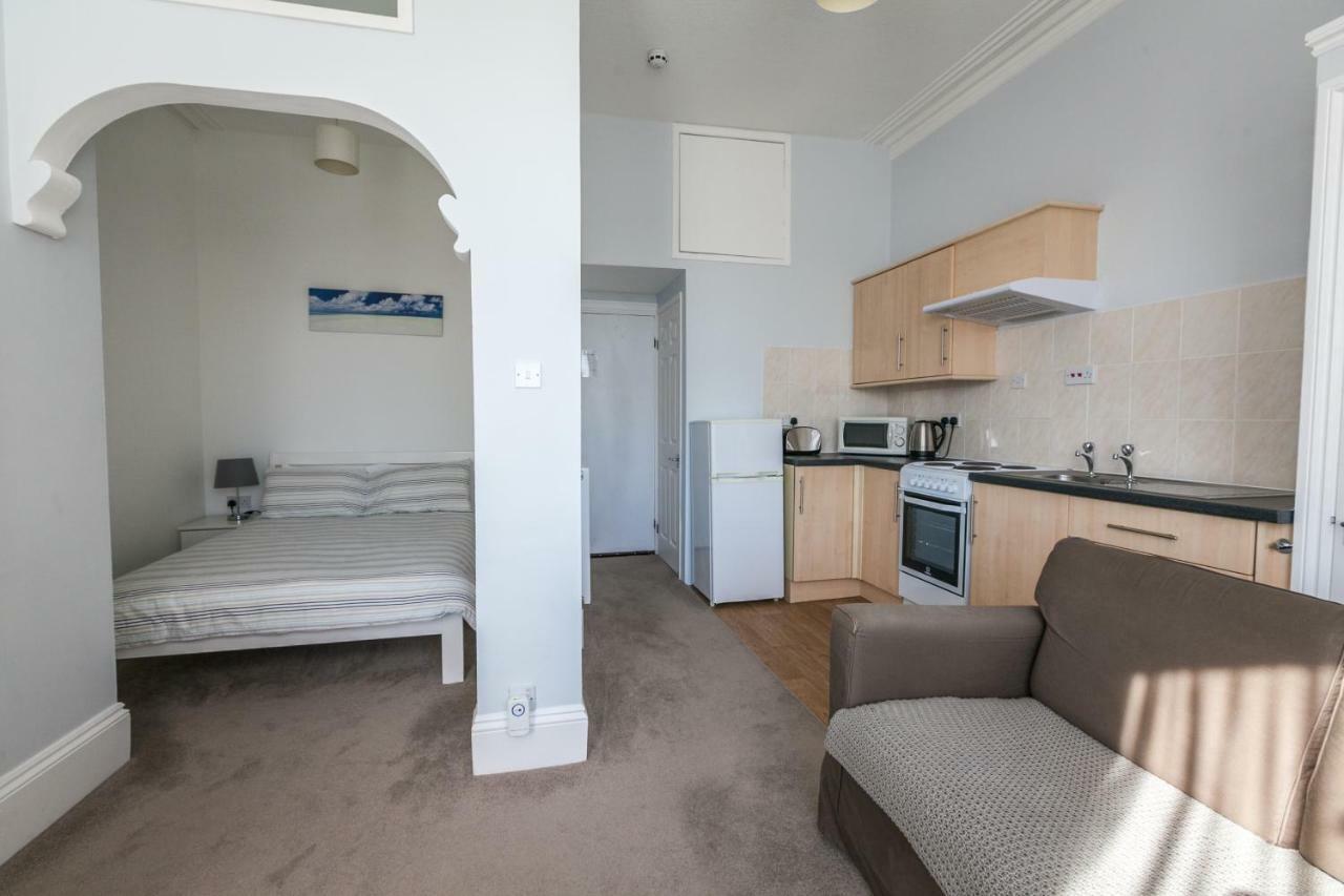 Clydesdale Apartments Торкі Екстер'єр фото